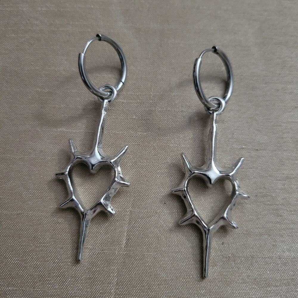 Silver spiked heart gothic earrings